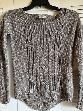 Mudd Gray Marled Cable Knit Scoop Neck Sweater